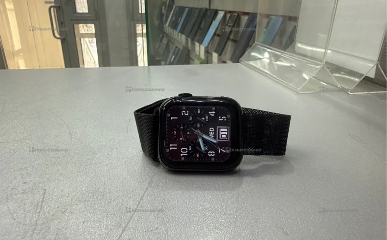 Часы  Watch
