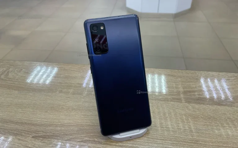 Samsung Galaxy S20 FE 6/128 ГБ