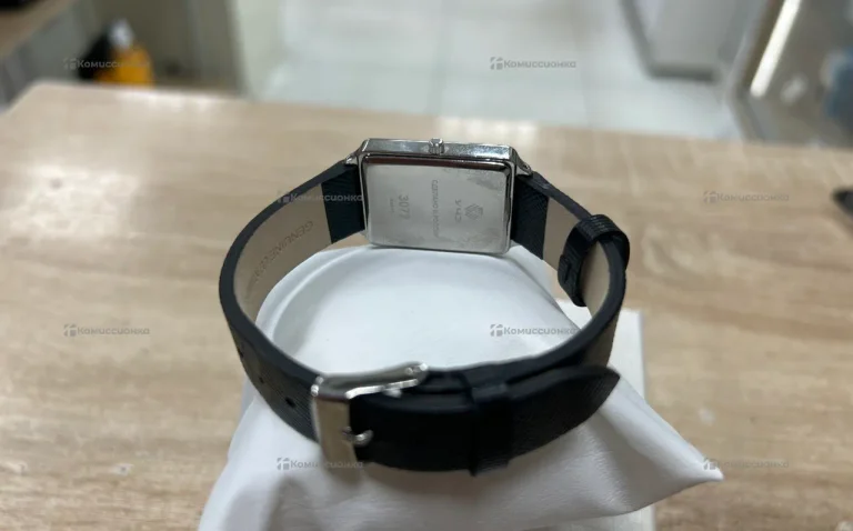 Часы женские УЧЗ