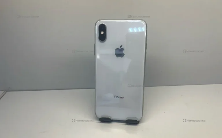 Apple iPhone X 3/64 ГБ