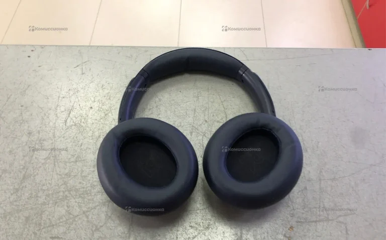 Наушники  soundcore life q30