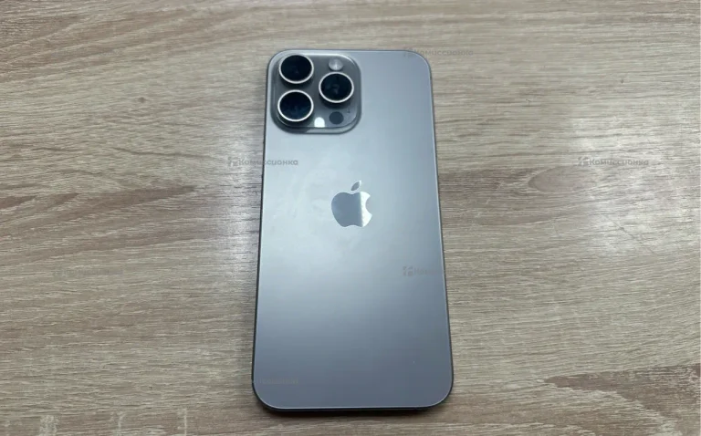 Apple iPhone 15 Pro Max 8/256 ГБ