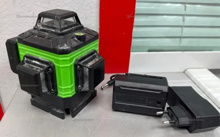 Youtech 16 green lines