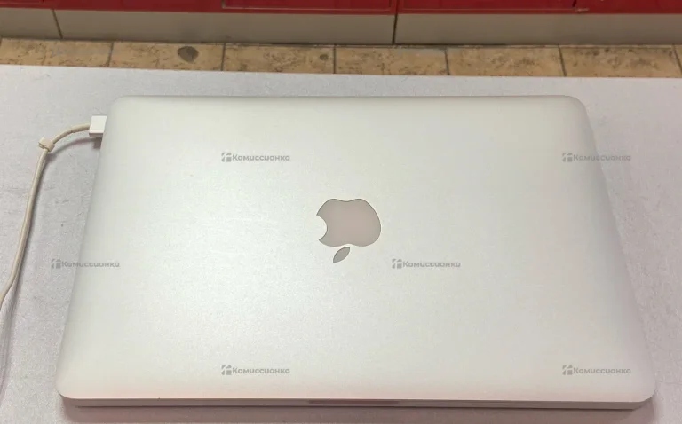 Ноутбук Macbook Pro 13 (2015)
