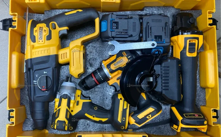 Набор DeWalt 4 в 1