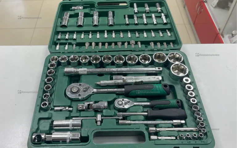 набор ключей RAZAIN 94 предмета