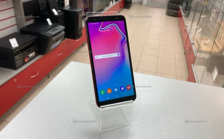Samsung Galaxy J6+ 3/32 ГБ