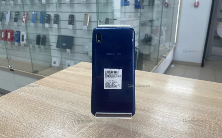 Samsung Galaxy A10 2/32 ГБ