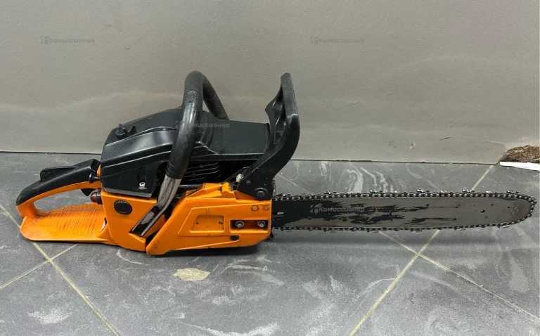 Бензопила оранжевая