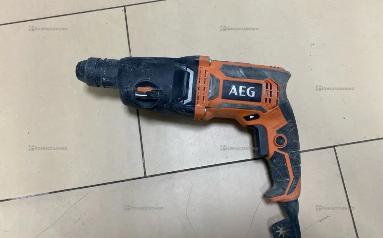 Перфоратор AEG KH 24 IE