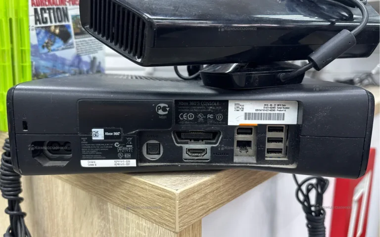 Приставка Xbox 360E + Kenect