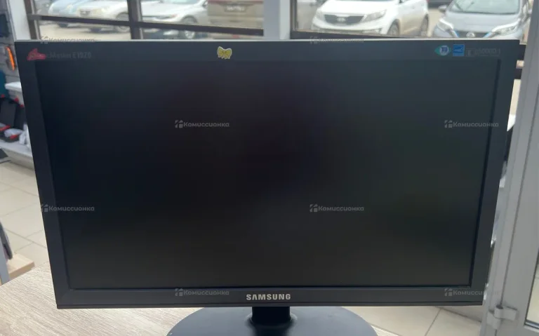 Монитор Samsung SyncMaster E1920N