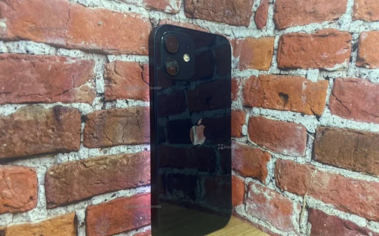 Apple iPhone 12 4/128 ГБ