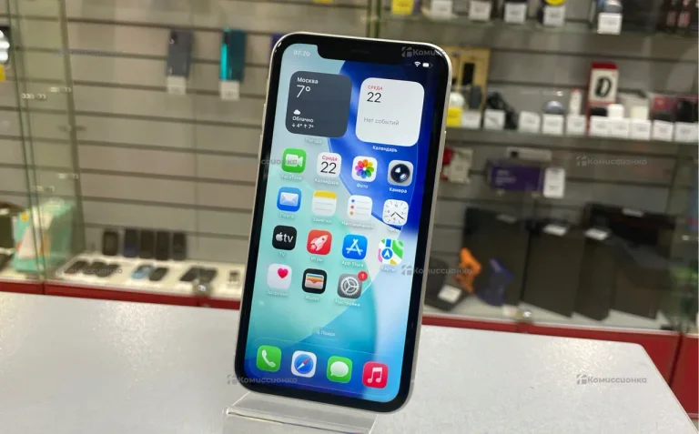 Apple iPhone 11 64 ГБ