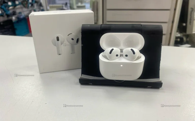 Наушники Apple AirPods 4