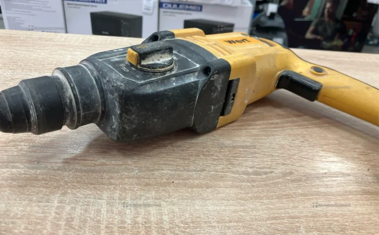 Перфоратор Wert ERH 0724HRE