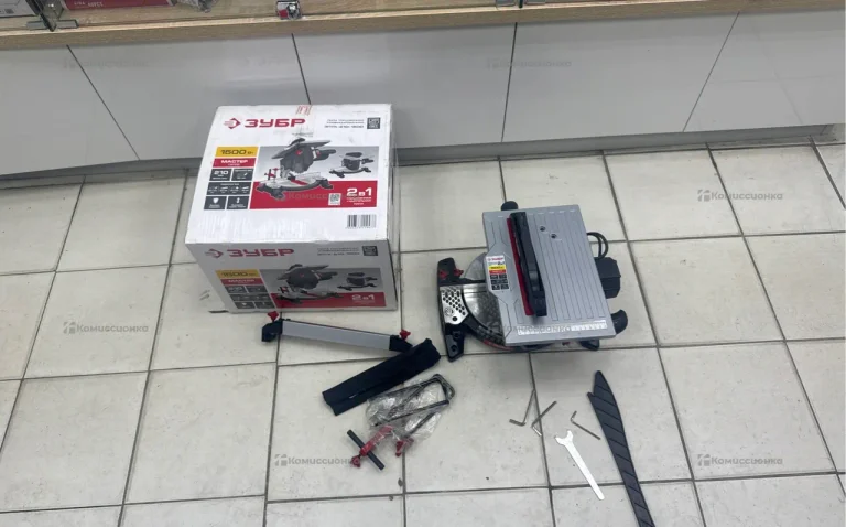 Торцовочная пила Зубр ЗПТК-210 1590