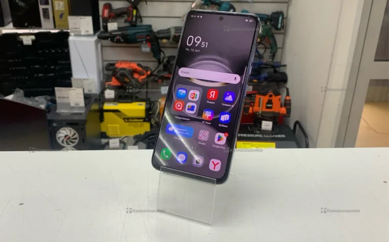 Tecno Spark 30 Pro 8/128 ГБ