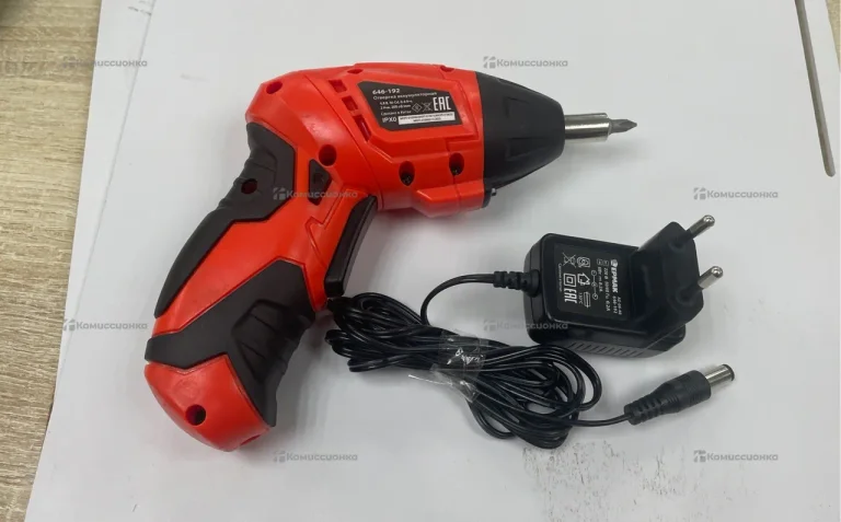 отвертка аккумуляторная Ермак 646-192