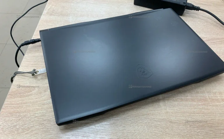 Ноутбук MSI Katana GF76 12UC