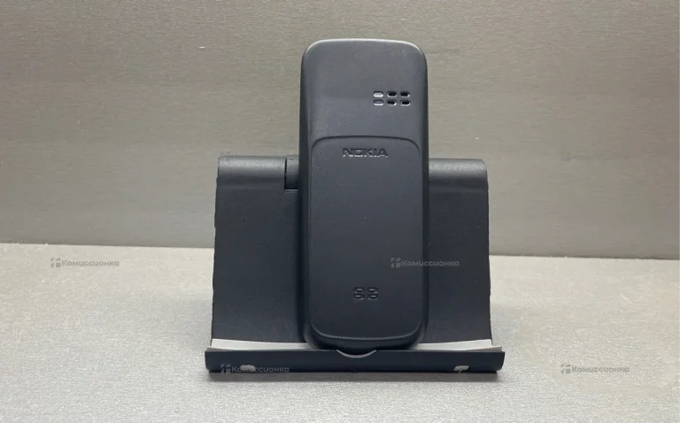 Nokia 100