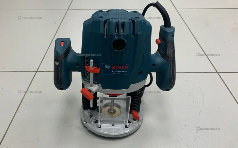 Вертикальный фрезер BOSCH GOF 130
