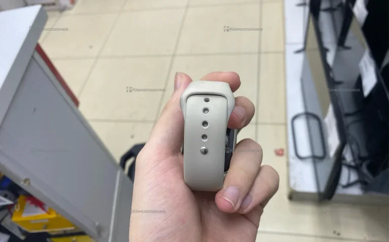 Часы  Apple wotch 9