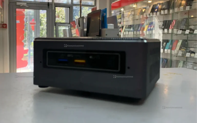 Системный блок  Intel Nuc I5-7260U