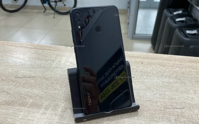 Honor 8x 4/64.