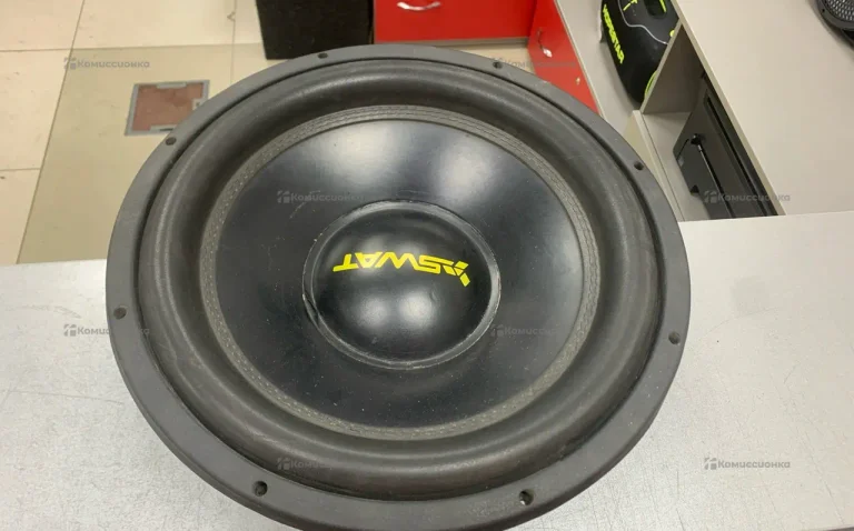 Сабвуфер Swat