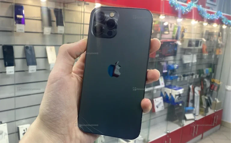 Apple iPhone 12 4/128 ГБ