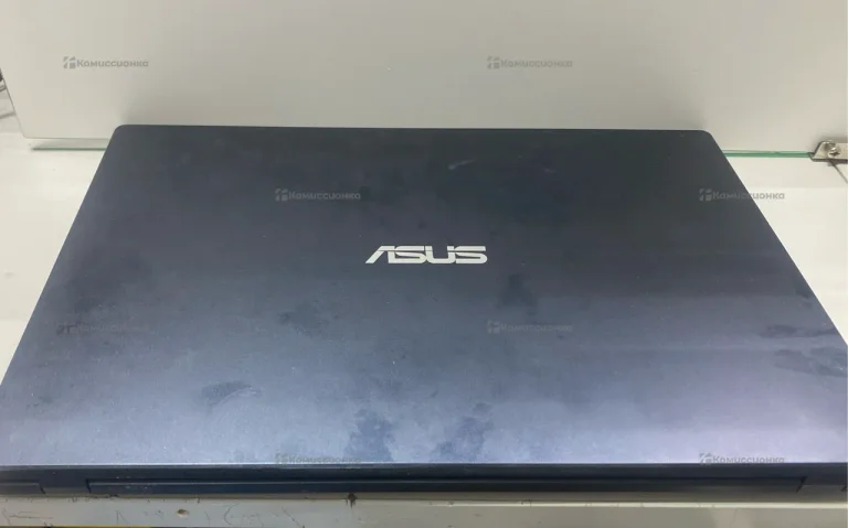 Ноутбук Asus E510M