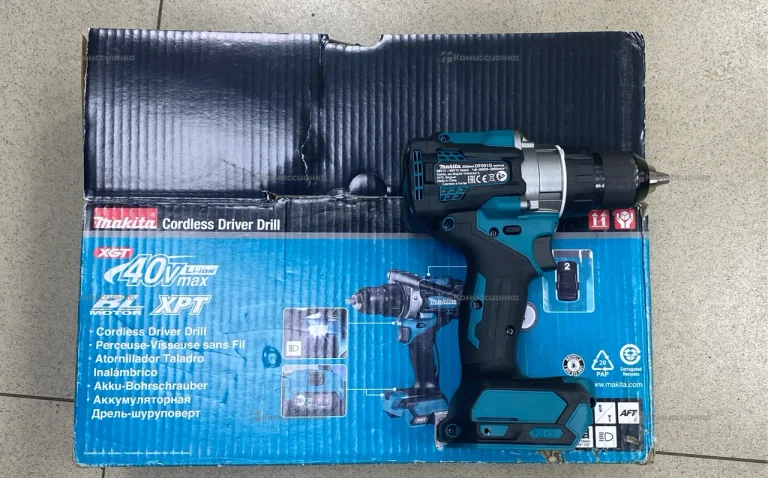 Аккумуляторная дрель шурповерт Makita DF001G