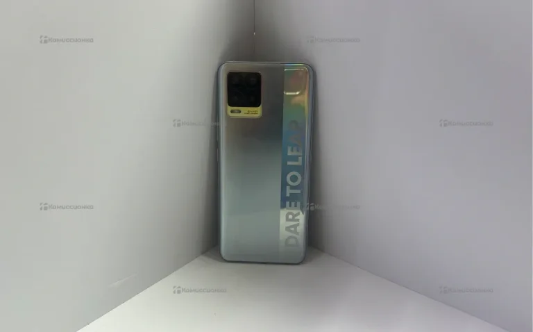 Realme 8 6/128 ГБ