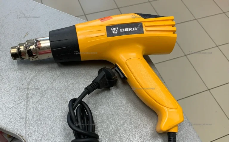 Фен строительный Deko HG2000W