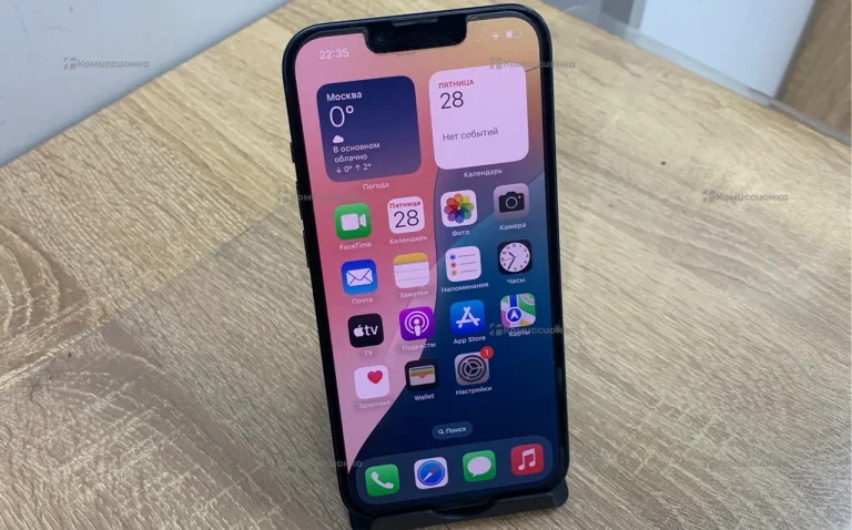 Apple iPhone 13 4/128 ГБ