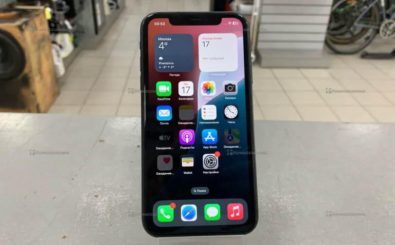 Apple iPhone 11 4/64 ГБ