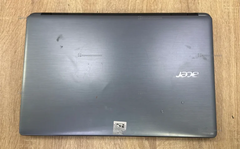 Ноутбук Acer E5-571 (Z5WAH)