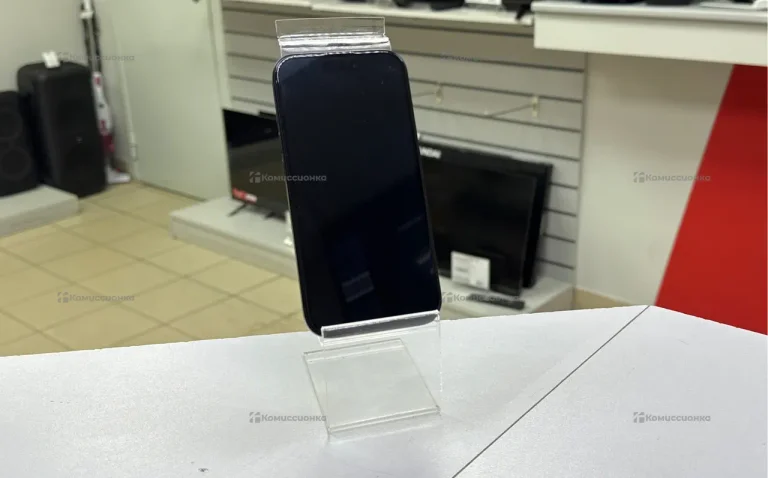 Apple iPhone 15 6/128 ГБ