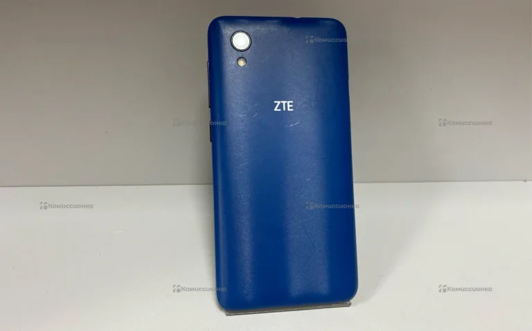 ZTE Blade L8 1/32 ГБ