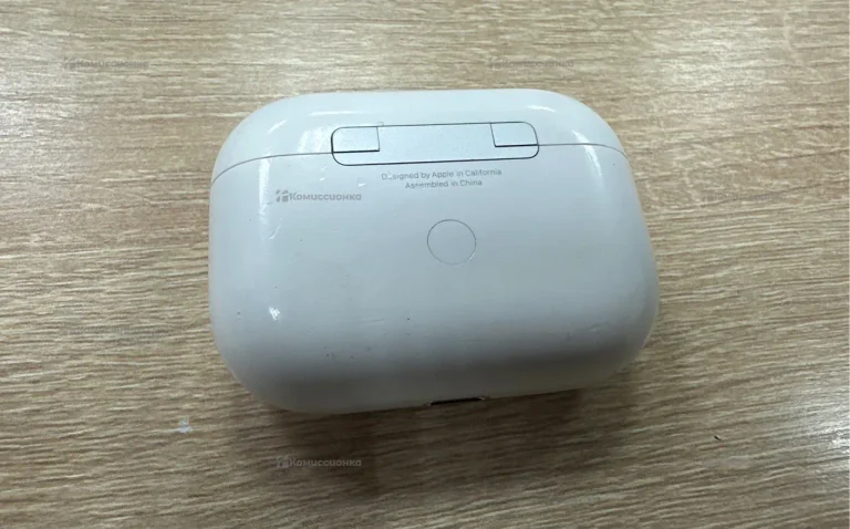 Кейс для AirPods Pro