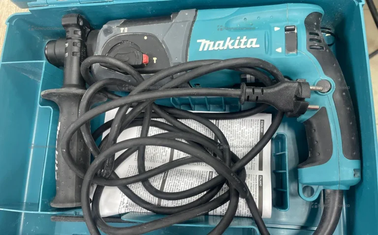 Перфоратор makita HR2470