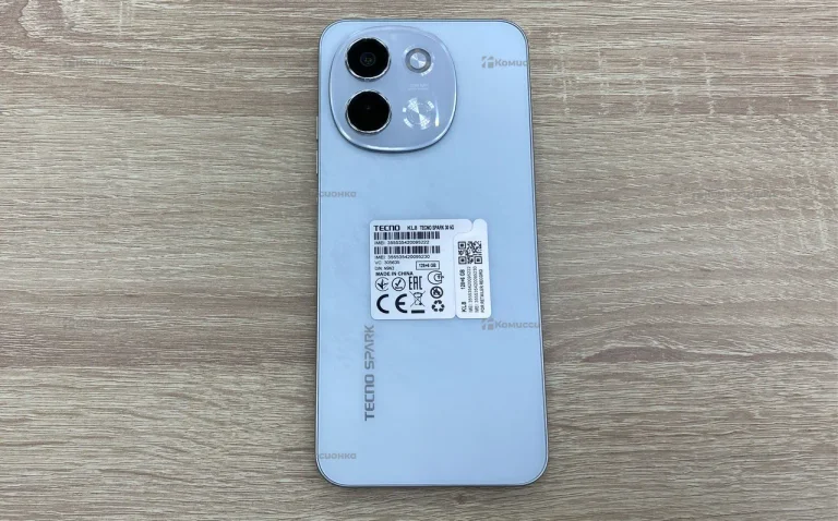 Tecno Spark 30 5G 6/128 ГБ