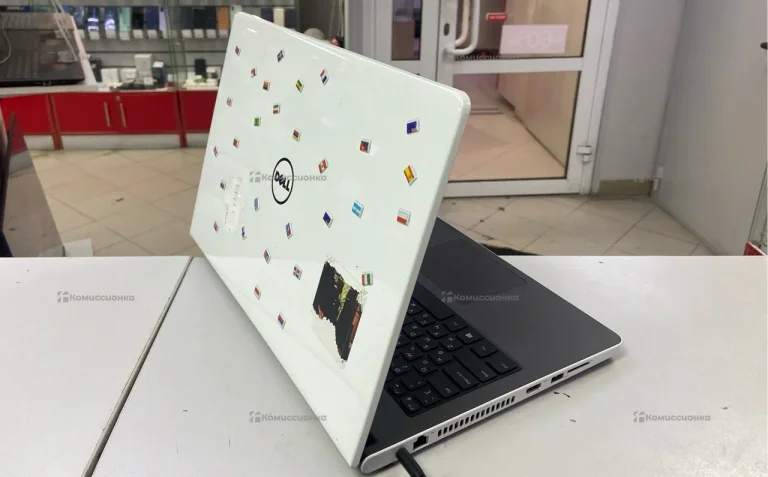 Ноутбук Dell i5-5200U/GeForce 920M