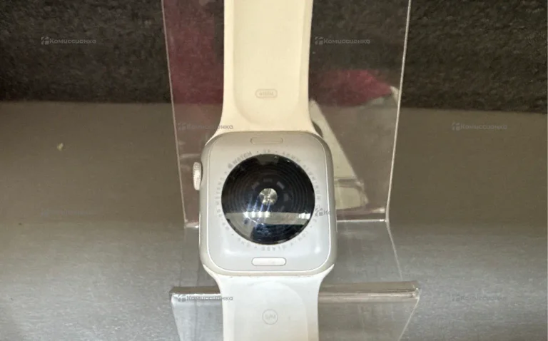 Часы  Apple Watch se 40mm
