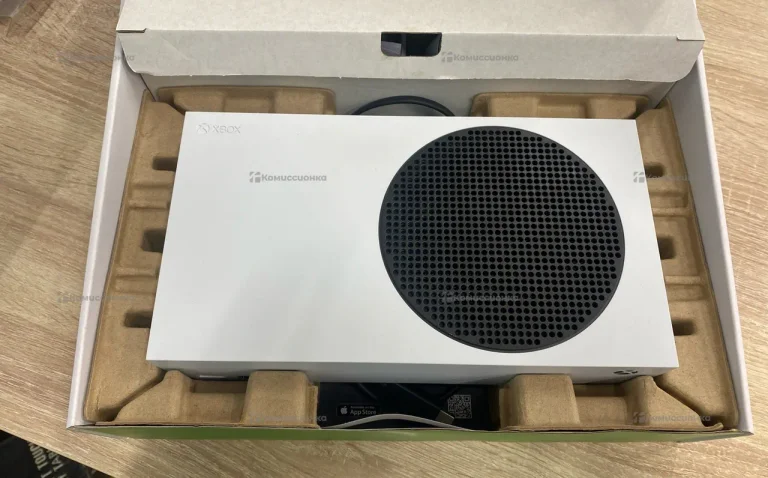 Приставка Microsoft Xbox Series S 512gb