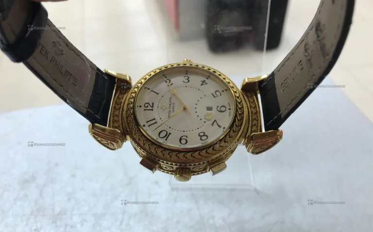 Часы  ручныеpatekphilippe