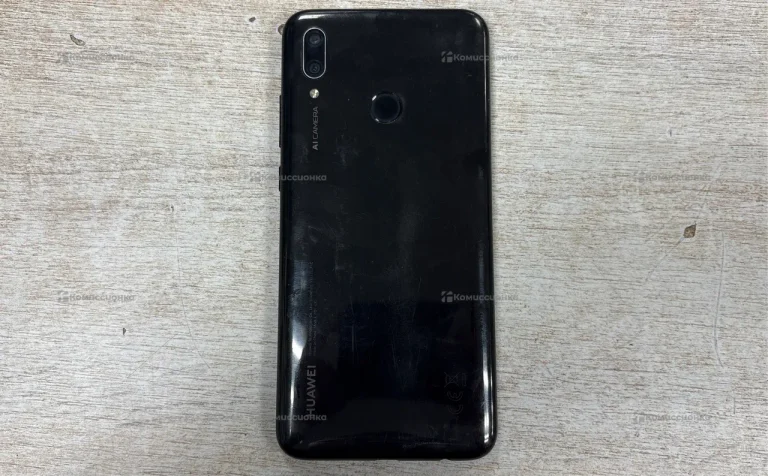 Huawei P smart 2019 3/32 ГБ