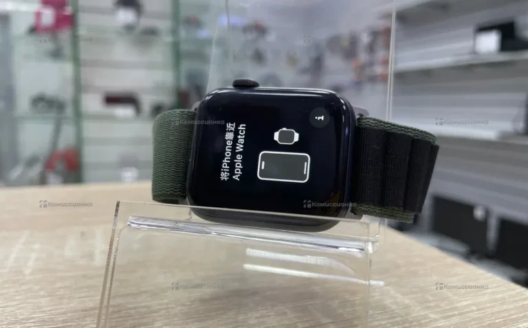 Часы  Apple Watch Series 5 GPS 44mm