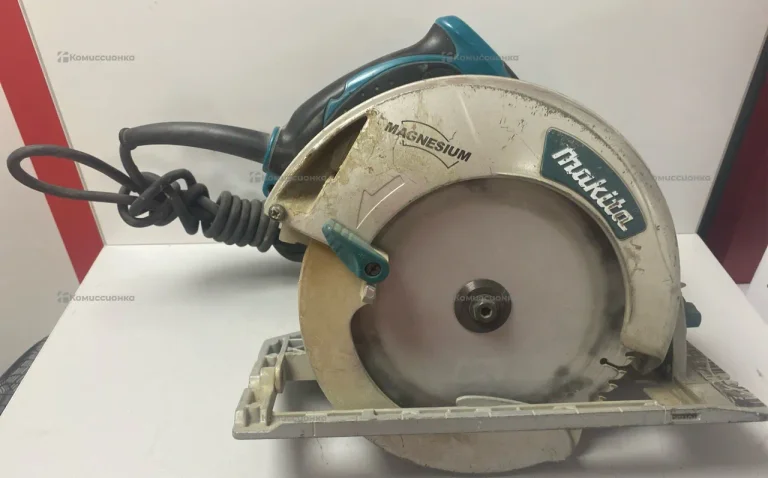 Дисковая пила makita 5008MG